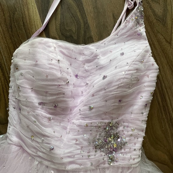 Lavender colored prom dress - Picture 4 of 5